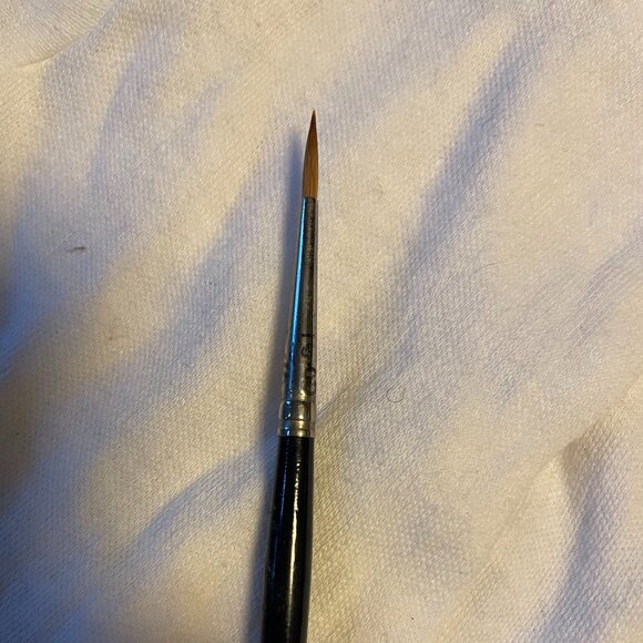 Set of 2 Round Isabey Pure Kolinsky Sable Brush size 1 and 6 - Picture 4 of 7